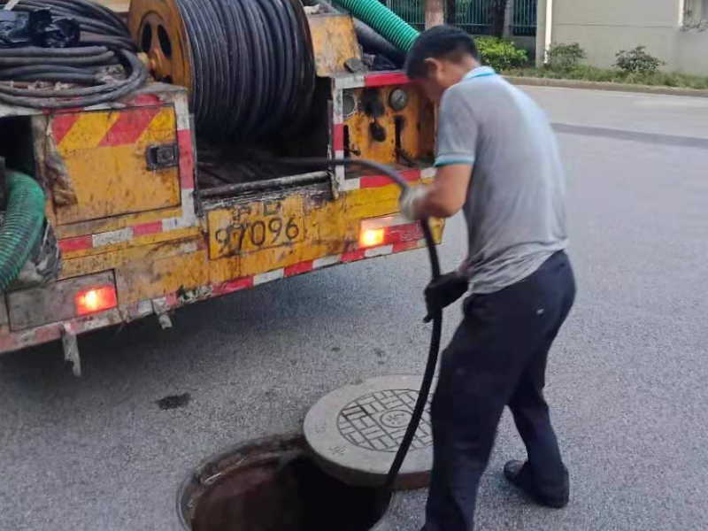 南京秦淮区疏通下水道电话修水管测漏水电话