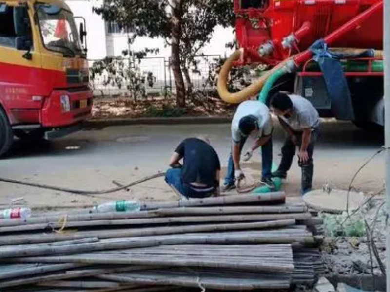 南京秦淮区下水道疏通价格高压清洗管道